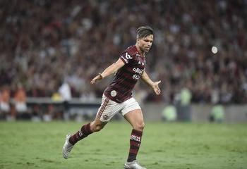 Soi kèo và cập nhật tỷ lệ bóng đá hôm nay kèm phân tích bóng đá ngoại hạng anh từ chuyên gia