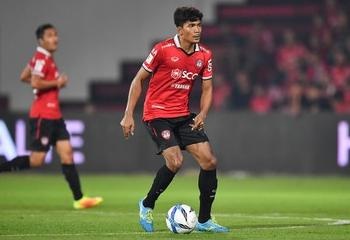 Chiến lược poker trực tuyến và phân tích trận đấu giải ngoại hạng anh giúp tăng tỷ lệ thắng