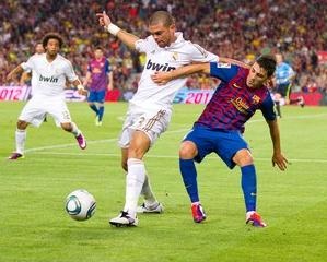 Cách xem trực tiếp bóng đá hôm nay miễn phí HD trên điện thoại và máy tính kèm mẹo ổn định